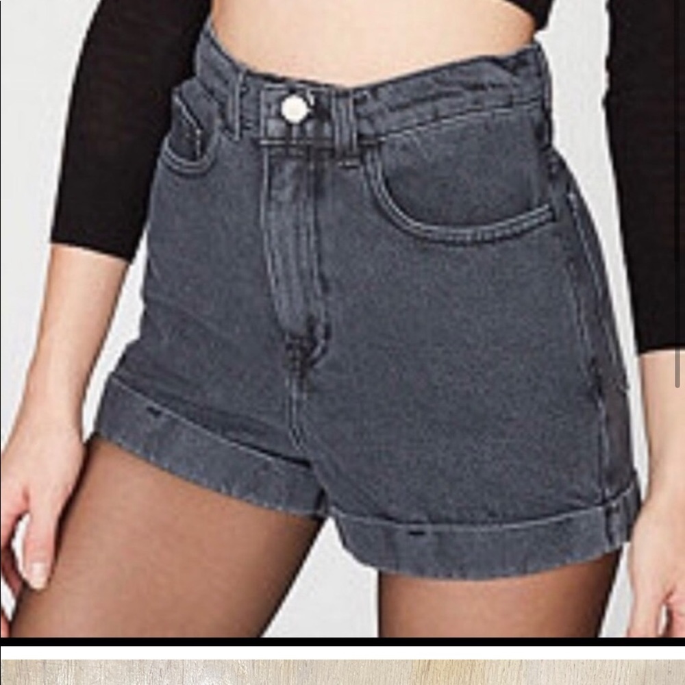 Grey highwaisted American apparel shorts